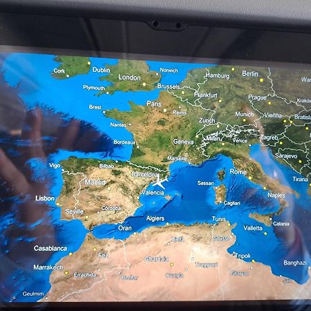 エル・プラー・デ・ジョブレガットAeropuerto Barcelona -Mi Colibriアパートメント エクステリア 写真